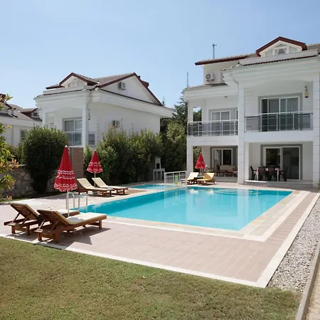 Villa Raya 1
